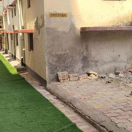 Hotel Prime Residency By Bookingcare Ballia Exterior foto